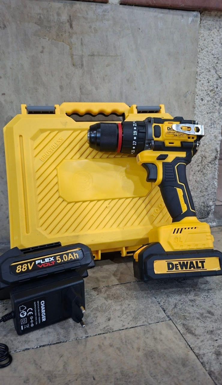 دریل شارژی ۸۸ ولت براشلس طرح دیوالت مدل DeWALT-88